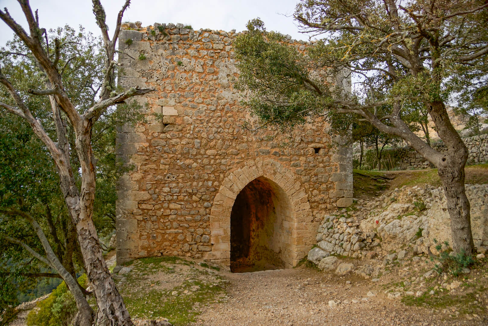 Durchgang zum Castell